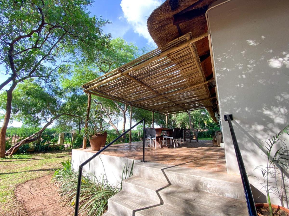 Drift Inn Victoria Falls Dış mekan fotoğraf